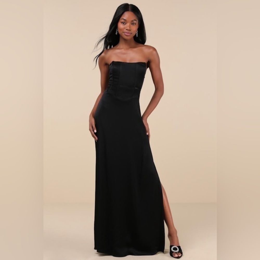 LULU’S EXTRAORDINARY PRESENCE SATIN STRAPLESS MAXI DRESS